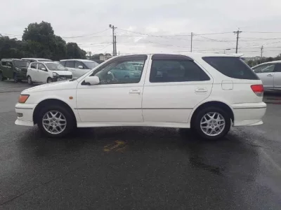 Toyota VISTA ARDEO