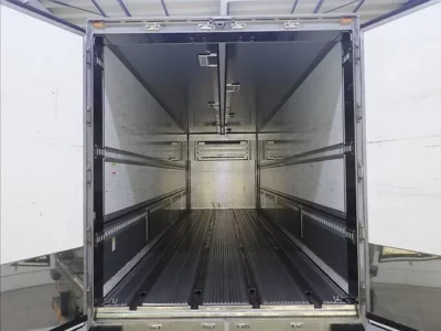 Mitsubishi FUSO TRUCK