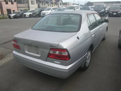Nissan BLUEBIRD