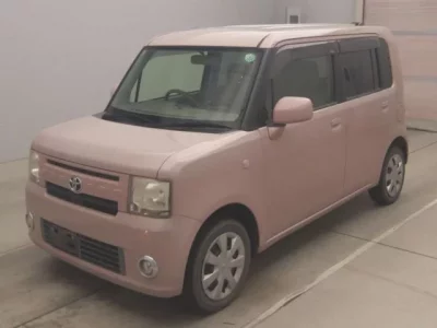 Toyota PIXIS SPACE