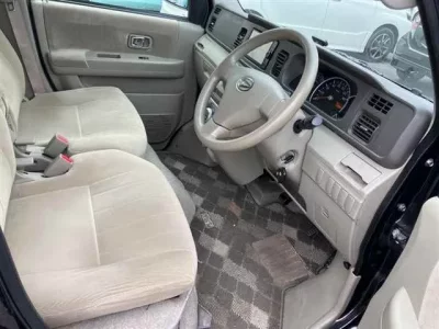 Daihatsu Atrai Wagon