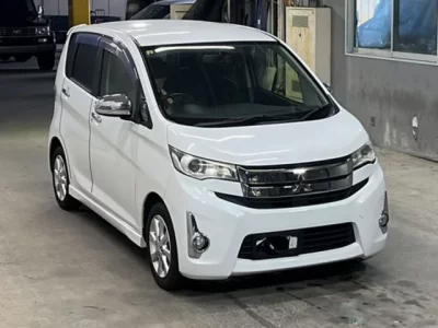 Mitsubishi EK CUSTOM