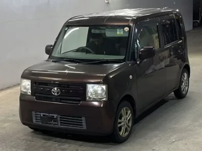 Toyota PIXIS SPACE