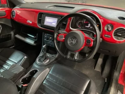 Volkswagen THE BEETLE