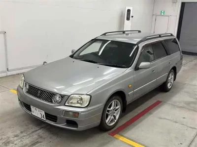 Nissan STAGEA
