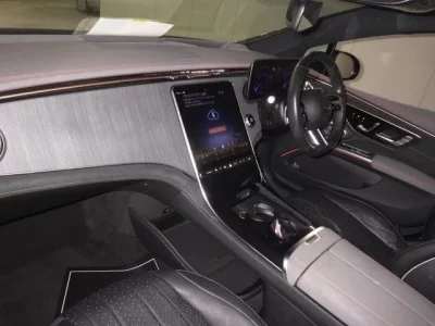 Mercedes-Benz EQS