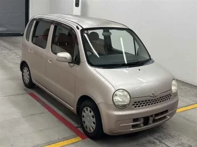 Daihatsu MOVE LATTE