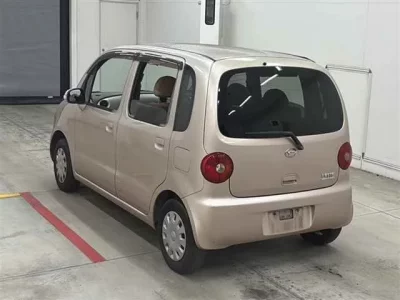 Daihatsu MOVE LATTE