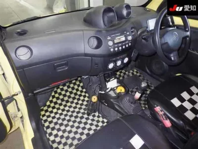 Daihatsu Esse