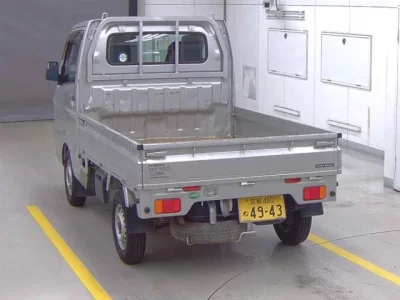 Nissan CLIPPER TRUCK