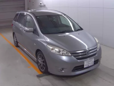Nissan LAFESTA