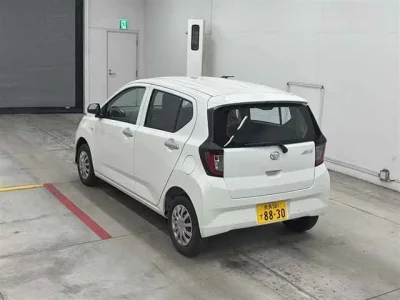 Daihatsu MIRA E S