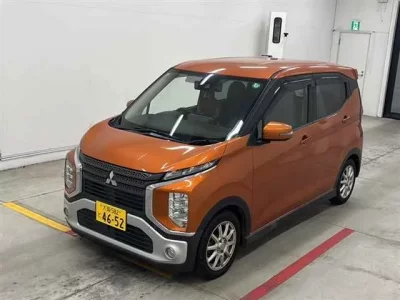 Mitsubishi EK X