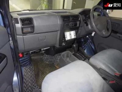 Nissan CLIPPER VAN