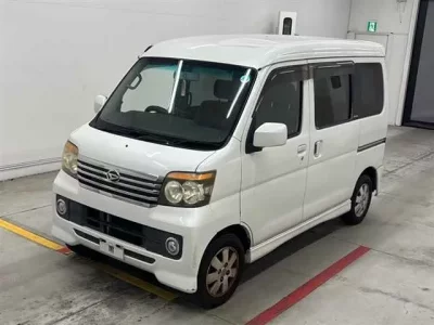 Daihatsu Atrai Wagon