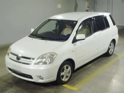 Toyota RAUM