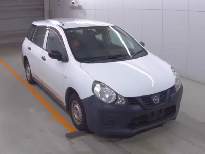 Nissan AD