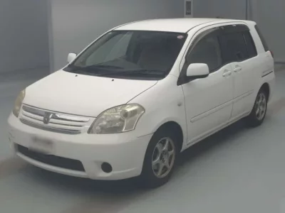 Toyota RAUM
