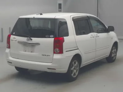 Toyota RAUM