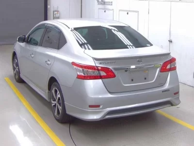 Nissan SYLPHY