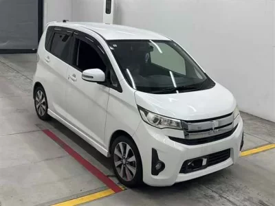 Mitsubishi EK CUSTOM