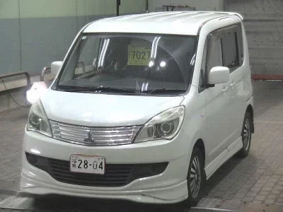 Mitsubishi DELICA D2