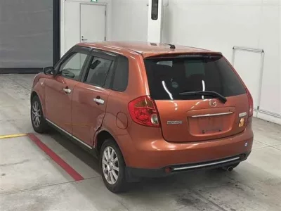 Mazda VERISA
