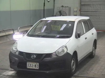 Nissan AD
