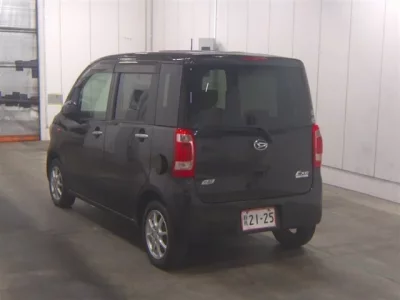 Daihatsu TANTO EXE