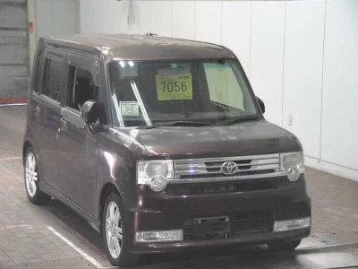Toyota PIXIS SPACE