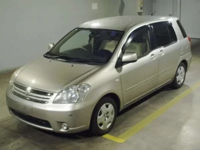 Toyota RAUM