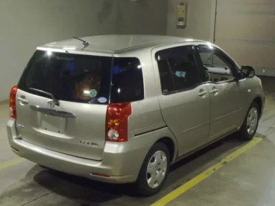 Toyota RAUM