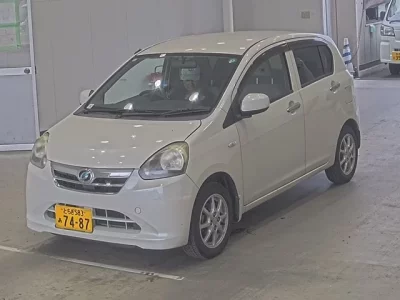 Daihatsu MIRA E S