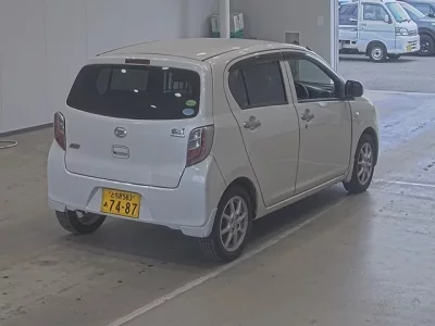Daihatsu MIRA E S