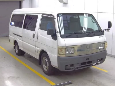 Mazda BONGO BRAWNY VAN