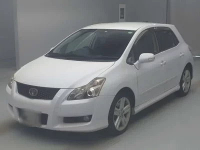 Toyota BLADE