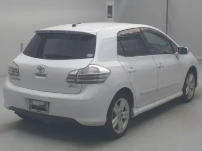 Toyota BLADE