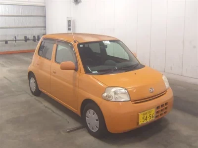 Daihatsu Esse