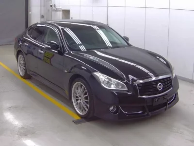 Nissan FUGA