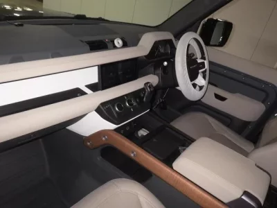 Rover DEFENDER