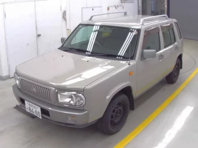 Nissan RASHEEN