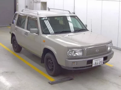 Nissan RASHEEN