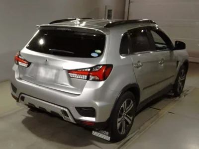 Mitsubishi RVR