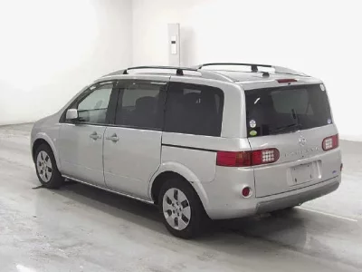 Nissan LAFESTA