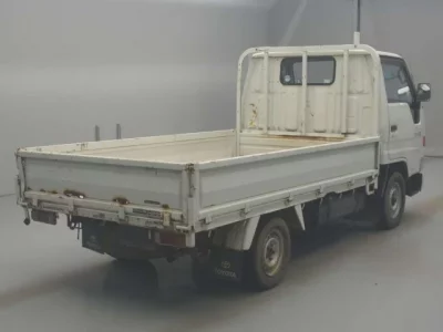 Toyota HIACE TRUCK