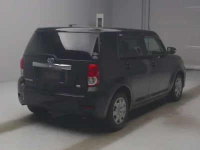 Toyota COROLLA RUMION