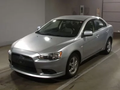 Mitsubishi GALANT FORTIS