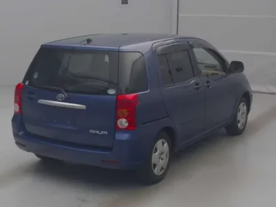 Toyota RAUM