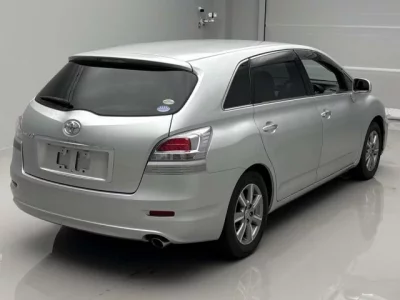 Toyota MARK X ZIO