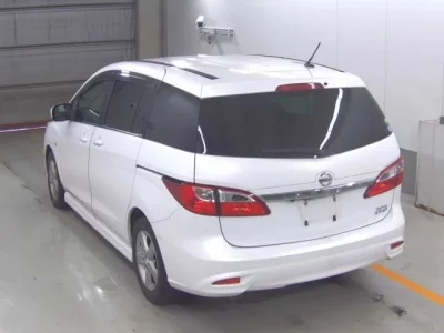 Nissan LAFESTA
